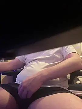 Lilian 701 online show from March 12, 2026, 8:04 pm