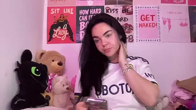 yorkshiregal online show from March 25, 2026, 7:03 am