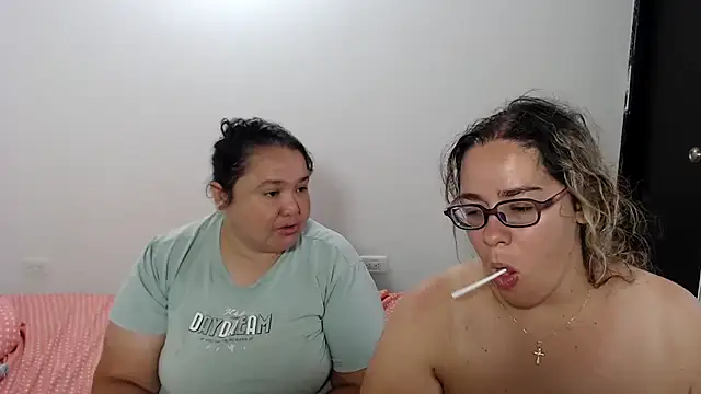 Snapshot of dirtys_games_play chatting on October 15, 2025, 1:33 pm dirtys games play online show from October 15, 2025, 1:33 pm