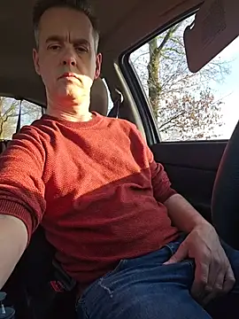 Hectorthyssen1 online show from March 4, 2026, 3:51 pm