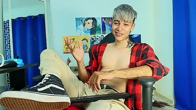 Snapshot of Zacktk7 chatting on March 12, 2025, 10:50 pm Zacktk7 online show from March 12, 2025, 10:50 pm