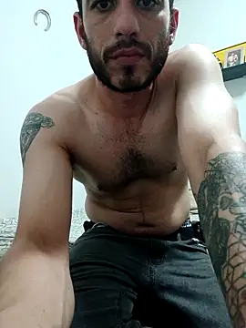 jhonyhot9292 online show from October 25, 2025, 1:35 am