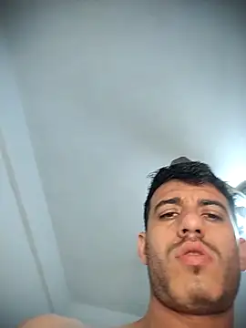 jhonyhot9292 online show from March 2, 2026, 3:08 pm