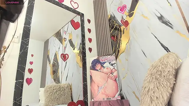 Snapshot of sophiee_evanss_ chatting on February 6, 2025, 9:32 am sophiee evanss online show from February 6, 2025, 9:32 am