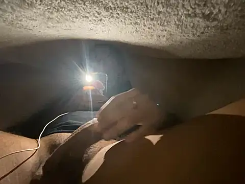 Snapshot of TacosSenpai chatting on December 21, 2024, 6:09 am TacosSenpai online show from December 21, 2024, 6:09 am