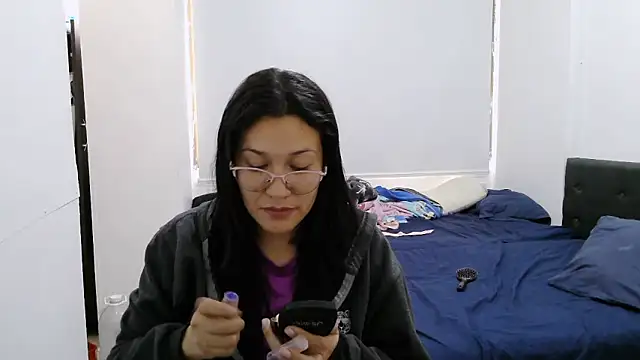 Snapshot of luxandracon23 chatting on October 2, 2025, 6:48 pm luxandracon23 online show from October 2, 2025, 6:48 pm