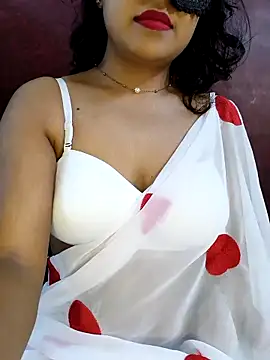 deslisexpriya online show from March 8, 2025, 9:06 am