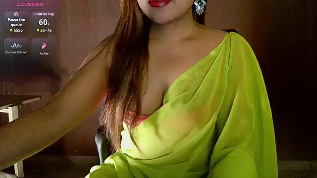 Snapshot of deslisexpriya chatting on July 17, 2026, 4:45 pm deslisexpriya online show from July 17, 2026, 4:45 pm