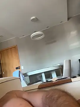 Snapshot of gabrielc27 chatting on September 24, 2025, 4:21 pm gabrielc27 online show from September 24, 2025, 4:21 pm