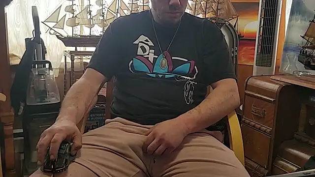 ScubaStevex online show from March 22, 2026, 5:05 pm