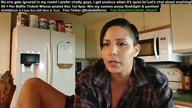 IsabelleRaven online show from November 6, 2025, 12:22 am