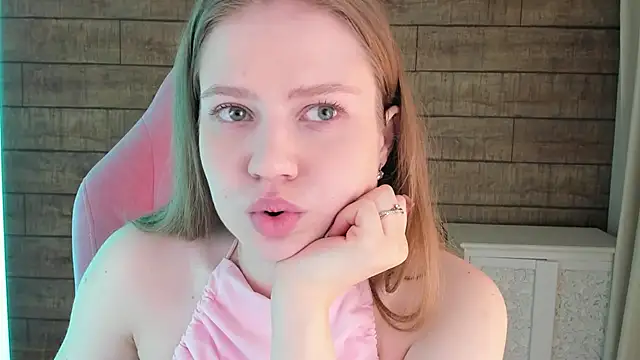 SelinSwarovski online show from April 16, 2026, 4:30 pm