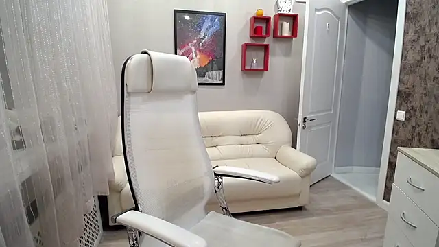 Milla Cutie18 online show from December 3, 2025, 5:48 am