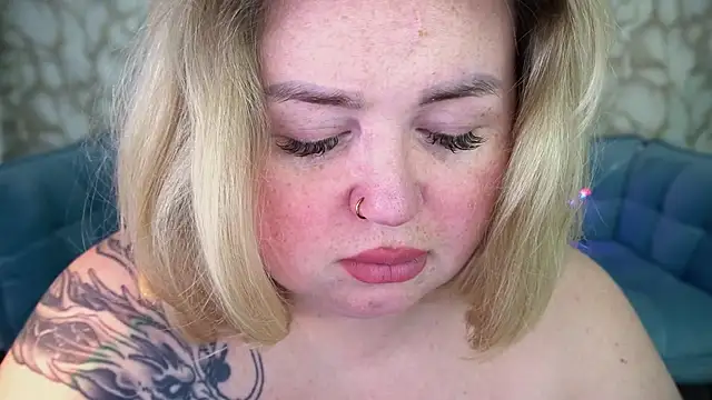 ZaraReignn online show from March 20, 2026, 8:46 pm