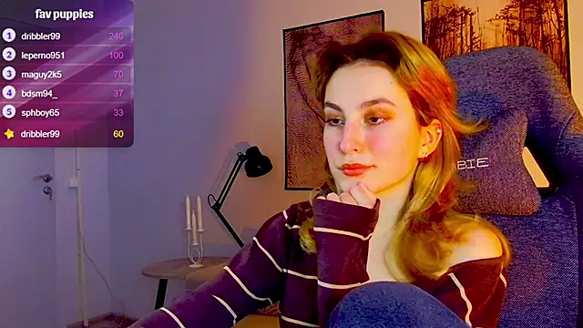 LuxRayi online show from February 26, 2025, 9:05 pm