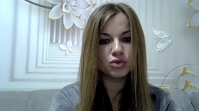 TinaFun4u online show from December 1, 2024, 11:47 pm
