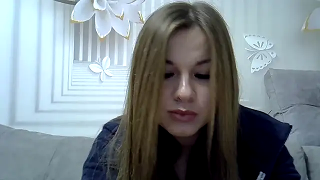 TinaFun4u online show from December 15, 2024, 4:40 am