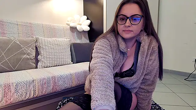 Eelleen online show from February 12, 2026, 11:27 am