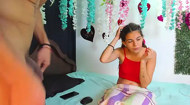 Snapshot of kattyandtom2 chatting on February 12, 2025, 7:13 am kattyandtom2 online show from February 12, 2025, 7:13 am