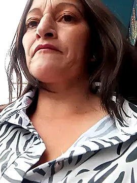 Snapshot of celeste-30_ chatting on February 5, 2025, 2:37 pm celeste-30 online show from February 5, 2025, 2:37 pm