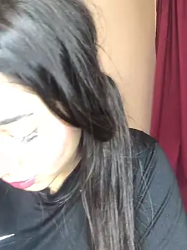 Snapshot of Meryem_Queen chatting on January 9, 2025, 9:58 pm Meryem Queen online show from January 9, 2025, 9:58 pm