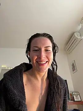  ExoticGirl online show from March 5, 2025, 1:28 pm