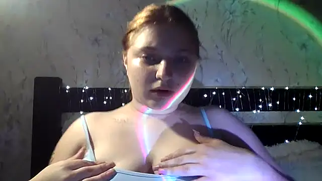 kila lo online show from March 15, 2026, 2:23 pm