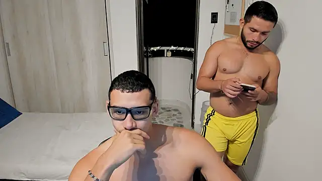 Snapshot of Travis_bakers chatting on March 7, 2026, 1:46 am Travis bakers online show from March 7, 2026, 1:46 am