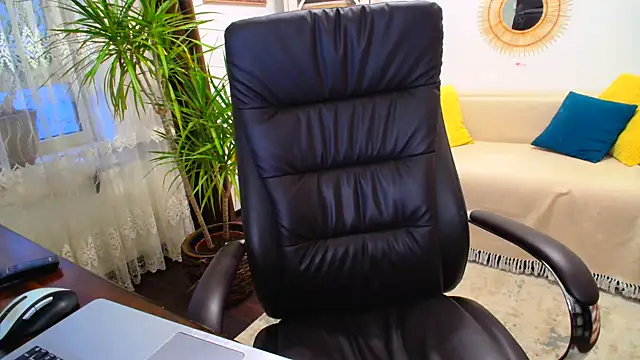 AmashaSiri online show from February 6, 2025, 3:09 pm