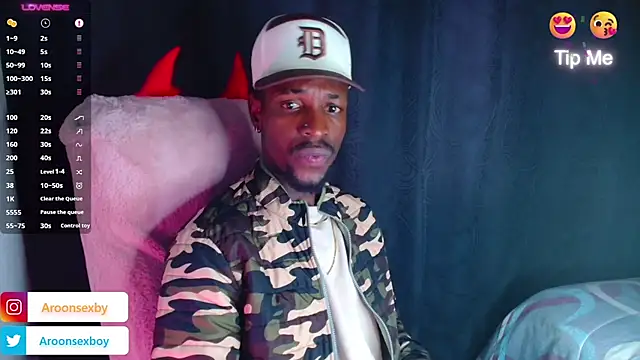 Snapshot of Aroonpapisex chatting on October 21, 2025, 1:28 am Aroonpapisex online show from October 21, 2025, 1:28 am