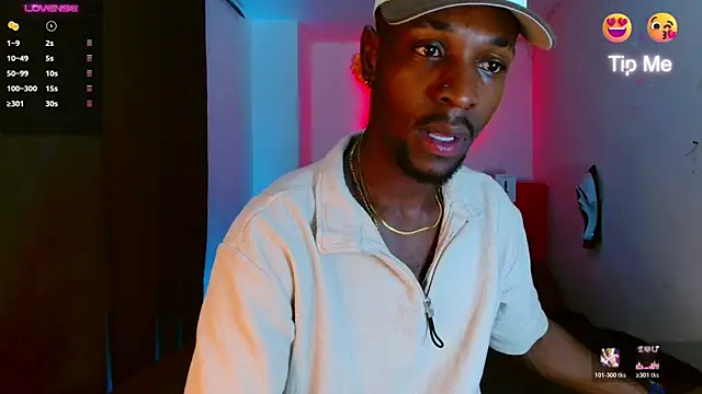 Snapshot of Aroonpapisex chatting on February 22, 2026, 11:31 am Aroonpapisex online show from February 22, 2026, 11:31 am