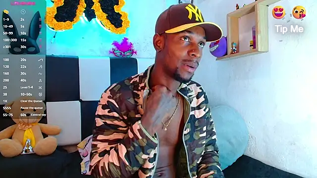 Snapshot of Aroonpapisex chatting on March 4, 2026, 12:44 pm Aroonpapisex online show from March 4, 2026, 12:44 pm