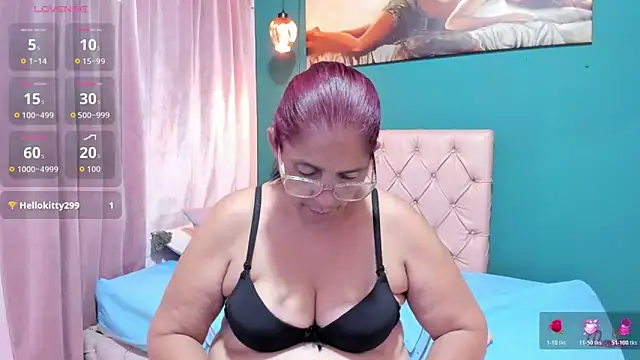 renata milf  online show from March 19, 2026, 12:09 pm