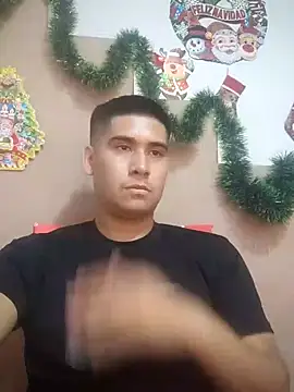 Snapshot of estudiante69 chatting on December 18, 2024, 5:00 pm estudiante69 online show from December 18, 2024, 5:00 pm
