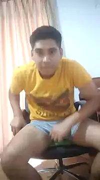 Snapshot of estudiante69 chatting on December 30, 2024, 10:55 pm estudiante69 online show from December 30, 2024, 10:55 pm