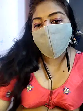 Snapshot of RomeoJuliet345 chatting on March 7, 2026, 5:32 pm RomeoJuliet345 online show from March 7, 2026, 5:32 pm