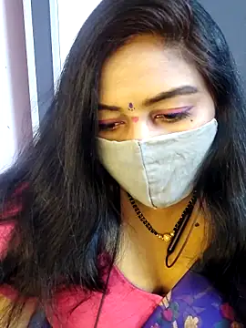 Snapshot of RomeoJuliet345 chatting on March 8, 2026, 2:21 pm RomeoJuliet345 online show from March 8, 2026, 2:21 pm