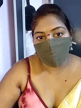 Snapshot of RomeoJuliet345 chatting on March 15, 2026, 4:02 pm RomeoJuliet345 online show from March 15, 2026, 4:02 pm