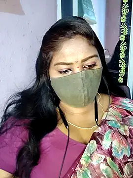 Snapshot of RomeoJuliet345 chatting on March 27, 2026, 4:07 pm RomeoJuliet345 online show from March 27, 2026, 4:07 pm