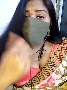 Snapshot of RomeoJuliet345 chatting on April 2, 2026, 3:53 pm RomeoJuliet345 online show from April 2, 2026, 3:53 pm