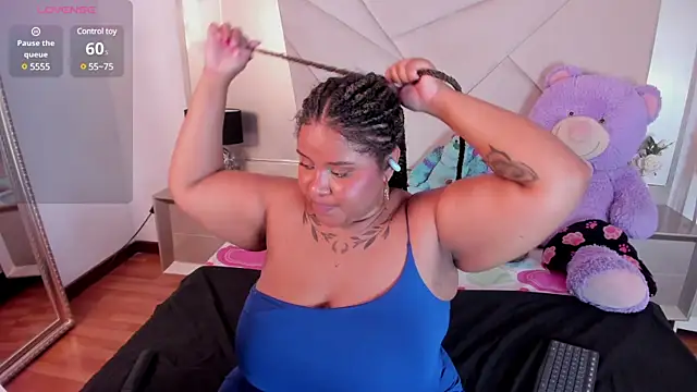 Snapshot of RAVENDIPAUL chatting on December 13, 2024, 11:17 pm RAVENDIPAUL online show from December 13, 2024, 11:17 pm