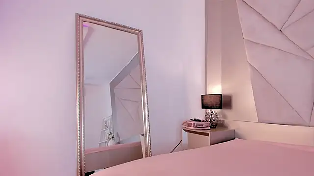 Snapshot of RAVENDIPAUL chatting on February 7, 2025, 7:49 pm RAVENDIPAUL online show from February 7, 2025, 7:49 pm