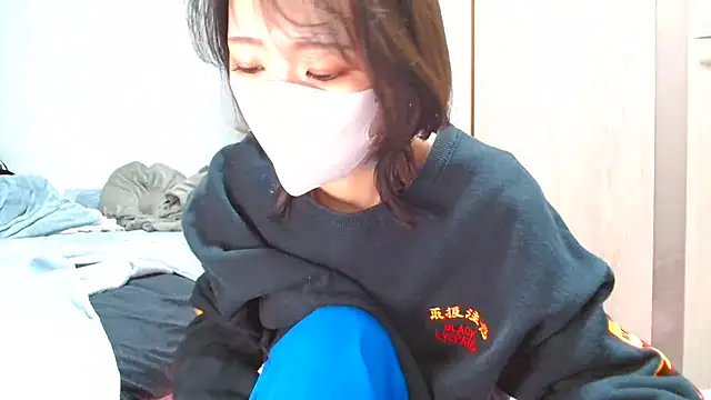 Snapshot of rei_0180 chatting on January 22, 2025, 9:54 pm rei 0180 online show from January 22, 2025, 9:54 pm