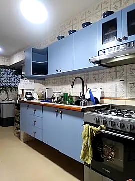 Snapshot of Alison_fitness chatting on April 14, 2026, 10:32 am Alison fitness online show from April 14, 2026, 10:32 am