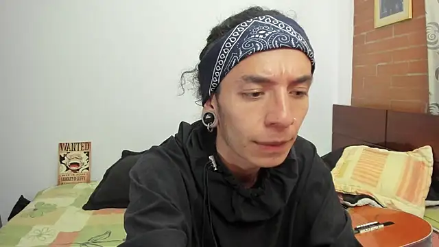 Snapshot of Mugiwara666 chatting on February 16, 2025, 9:27 pm Mugiwara666 online show from February 16, 2025, 9:27 pm