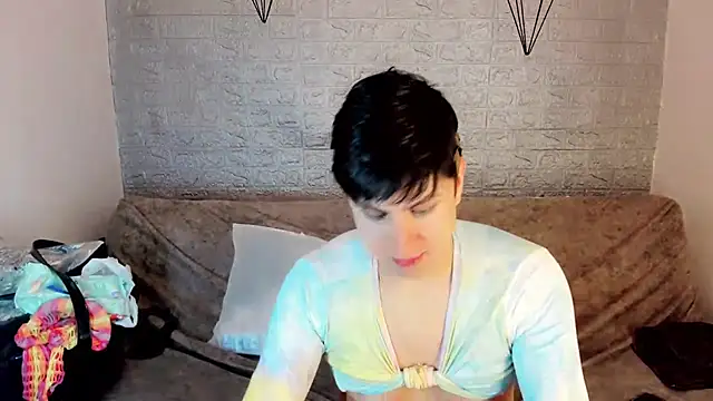 Oxana-Novikov online show from May 19, 2026, 11:22 pm