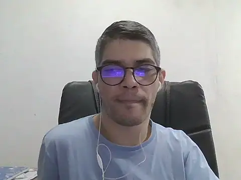 DiGabriel online show from May 8, 2026, 3:56 am