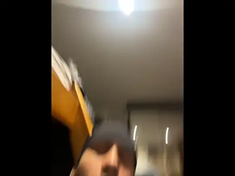 johnycash21 online show from March 4, 2026, 4:29 am