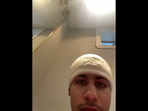 johnycash21 online show from March 10, 2026, 9:09 pm