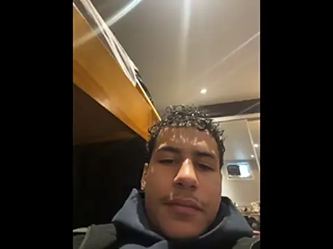 johnycash21 online show from March 20, 2026, 3:17 pm